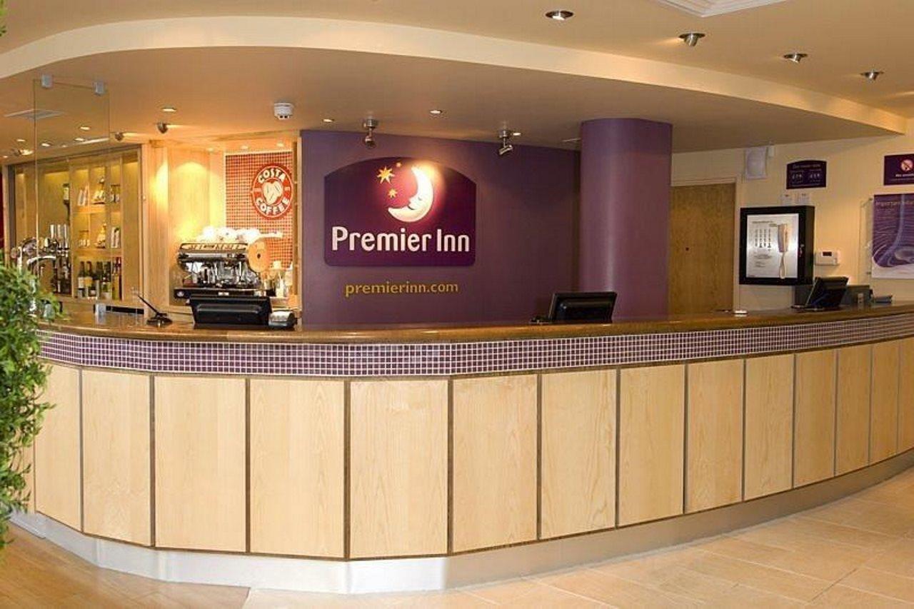 Premier Inn Reading Central 외부 사진
