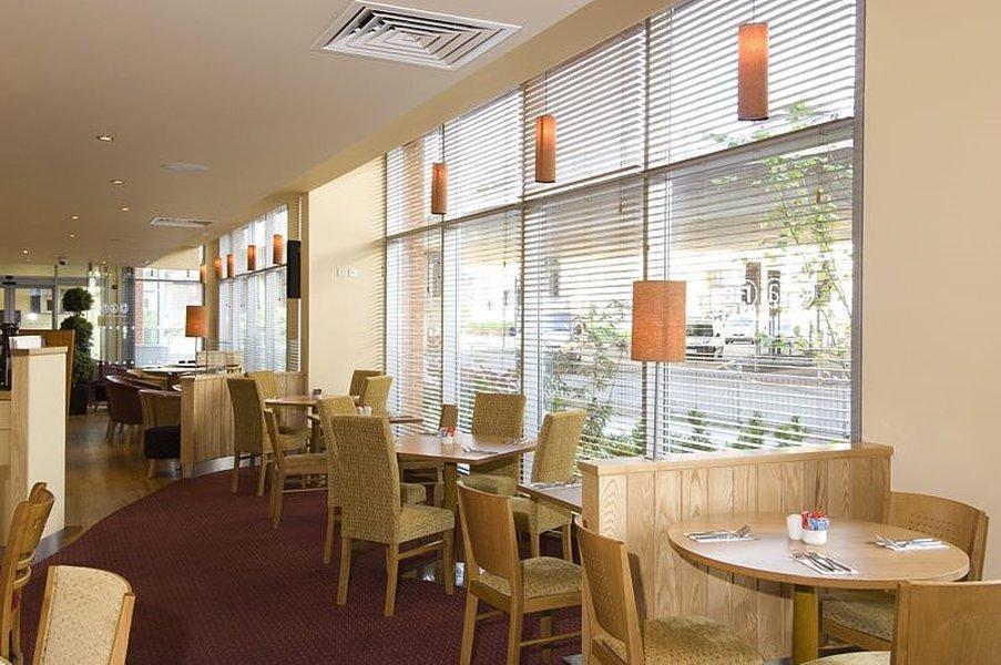 Premier Inn Reading Central 외부 사진